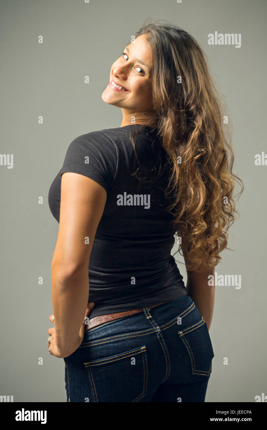 black t shirt and black jeans girl