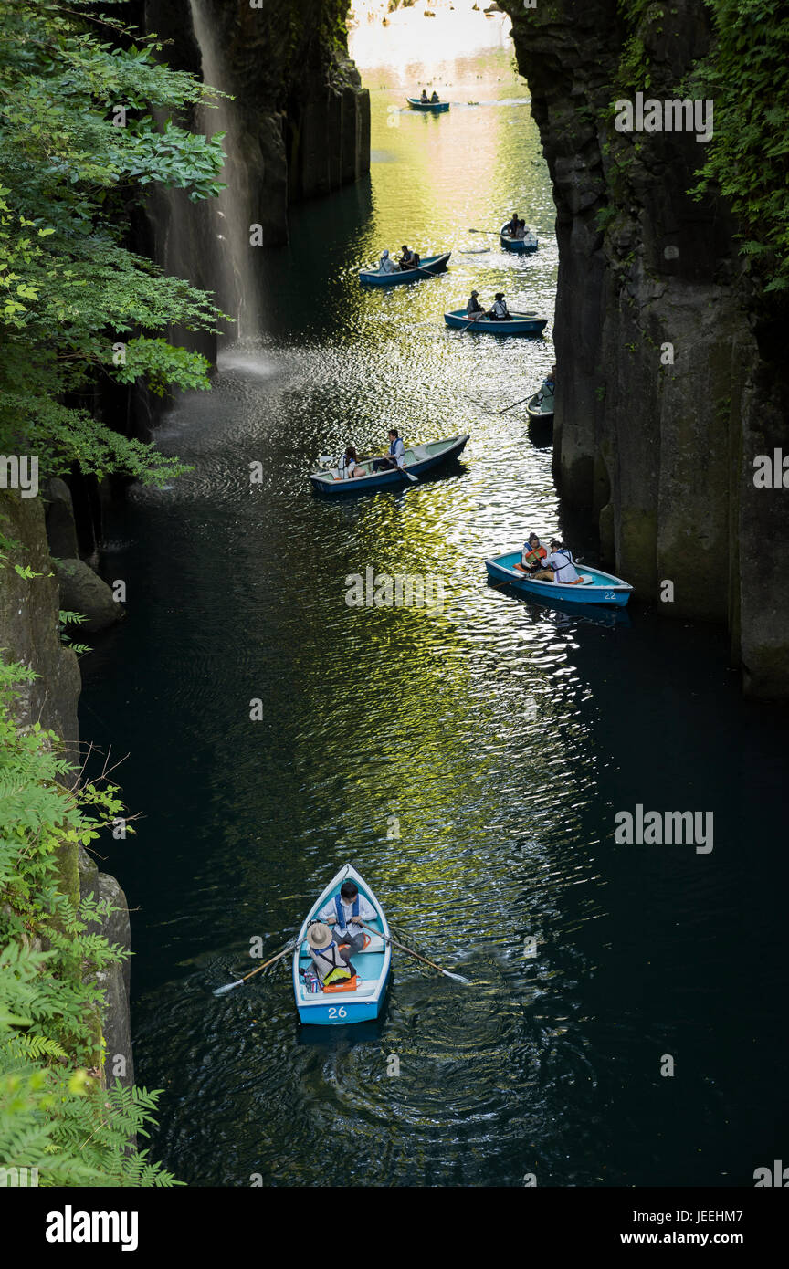 Boating in Takachiho Miyazaki, Kyushu, Japan Stock Photo Alamy