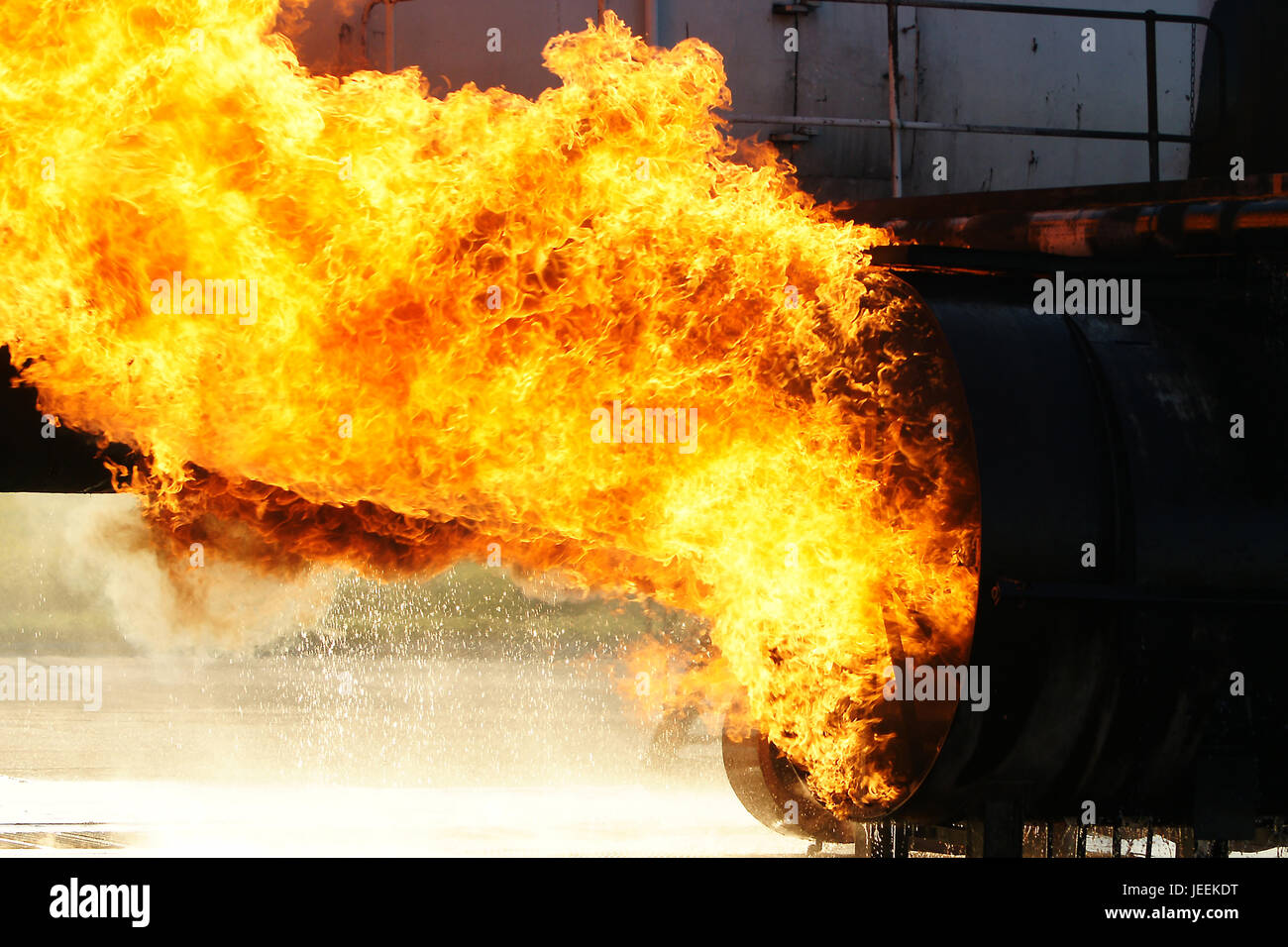 Take off and landing data hires stock photography and images Alamy