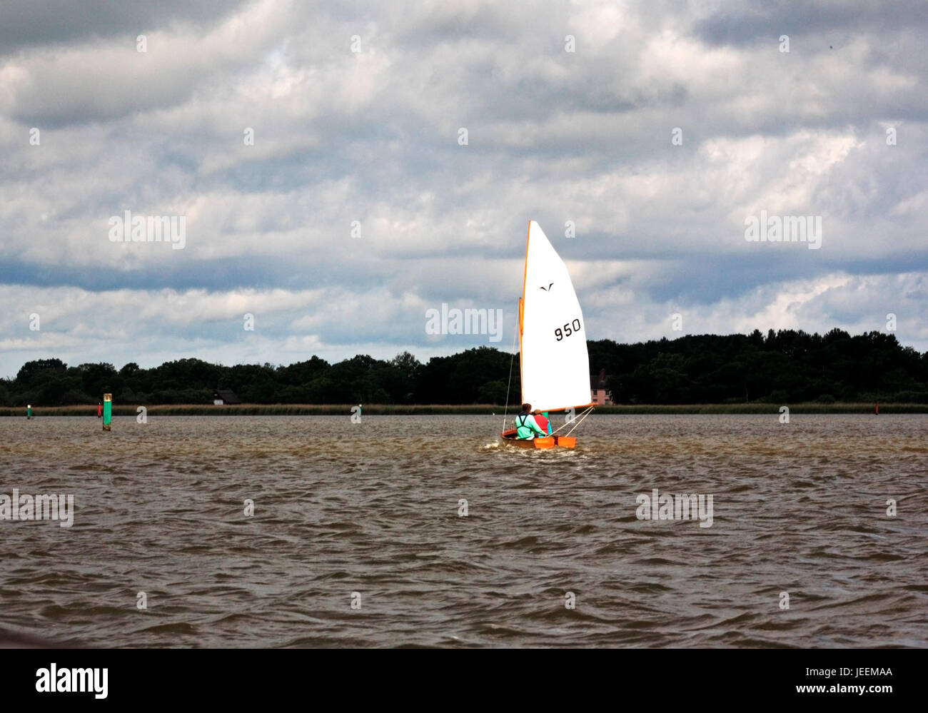 Sailing on hickling broad hires stock photography and images Alamy