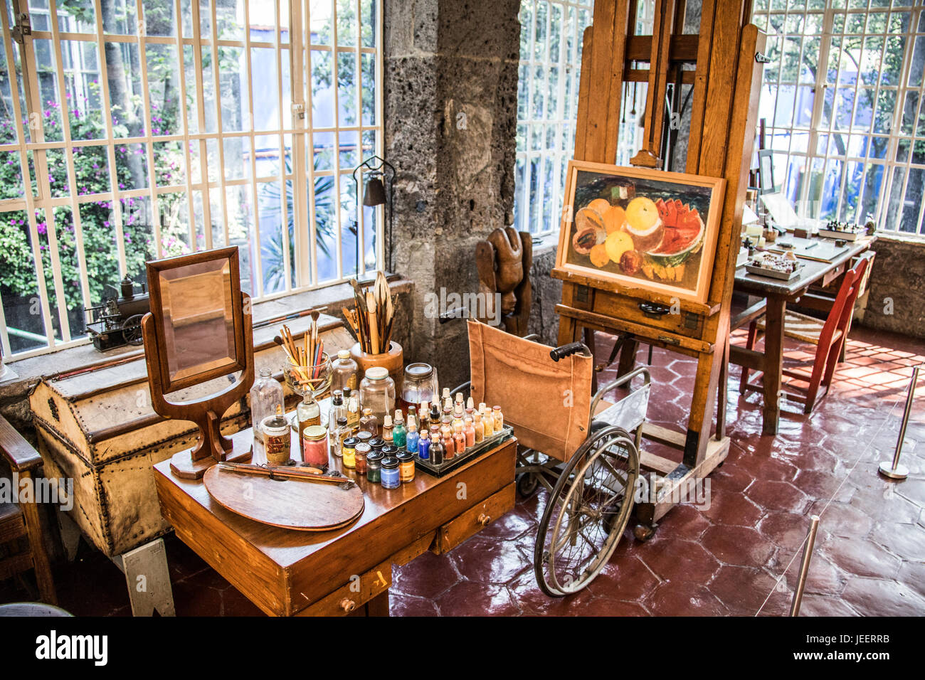 Frida Kahlo's workspace, Museo Frida Kahlo, Mexico City, Mexico Stock Photo  - Alamy