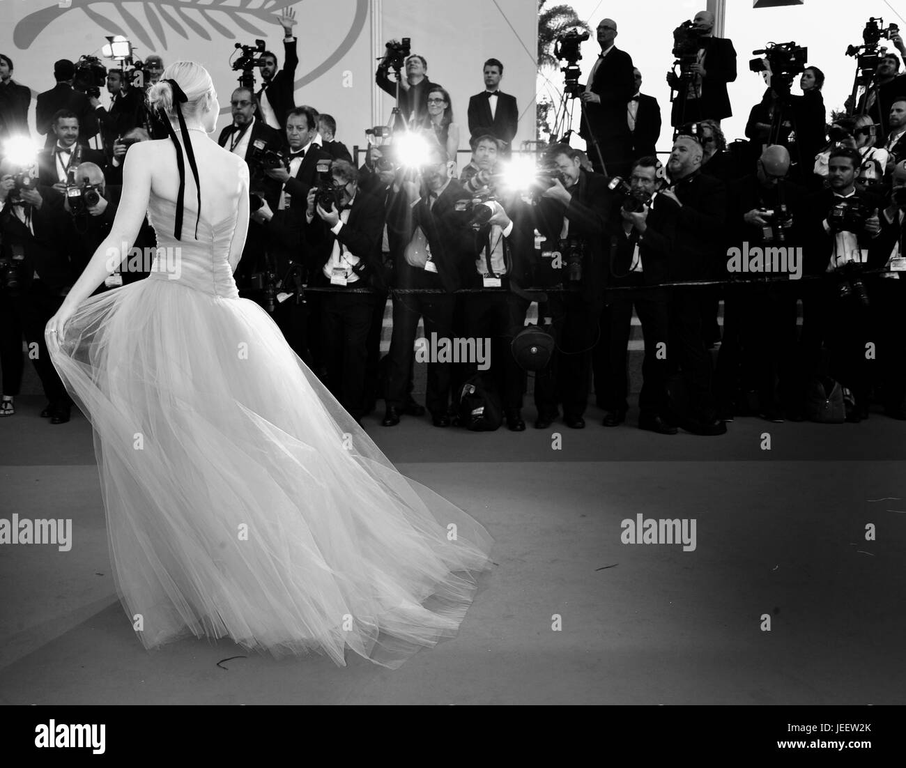 70th annual Cannes Film Festival - 'The Beguiled' - Premiere  Featuring: Elle Fanning Where: Cannes, France When: 24 May 2017 Credit: IPA/WENN.com  **Only available for publication in UK, USA, Germany, Austria, Switzerland** Stock Photo