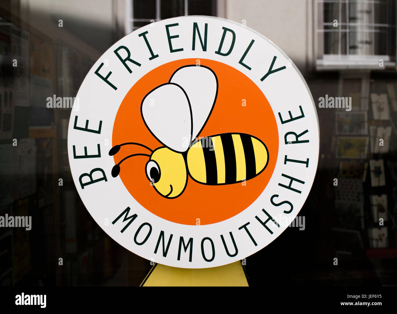 Bee friendly sign in Monmouth, Monmouthshire, Wales, UK Stock Photo