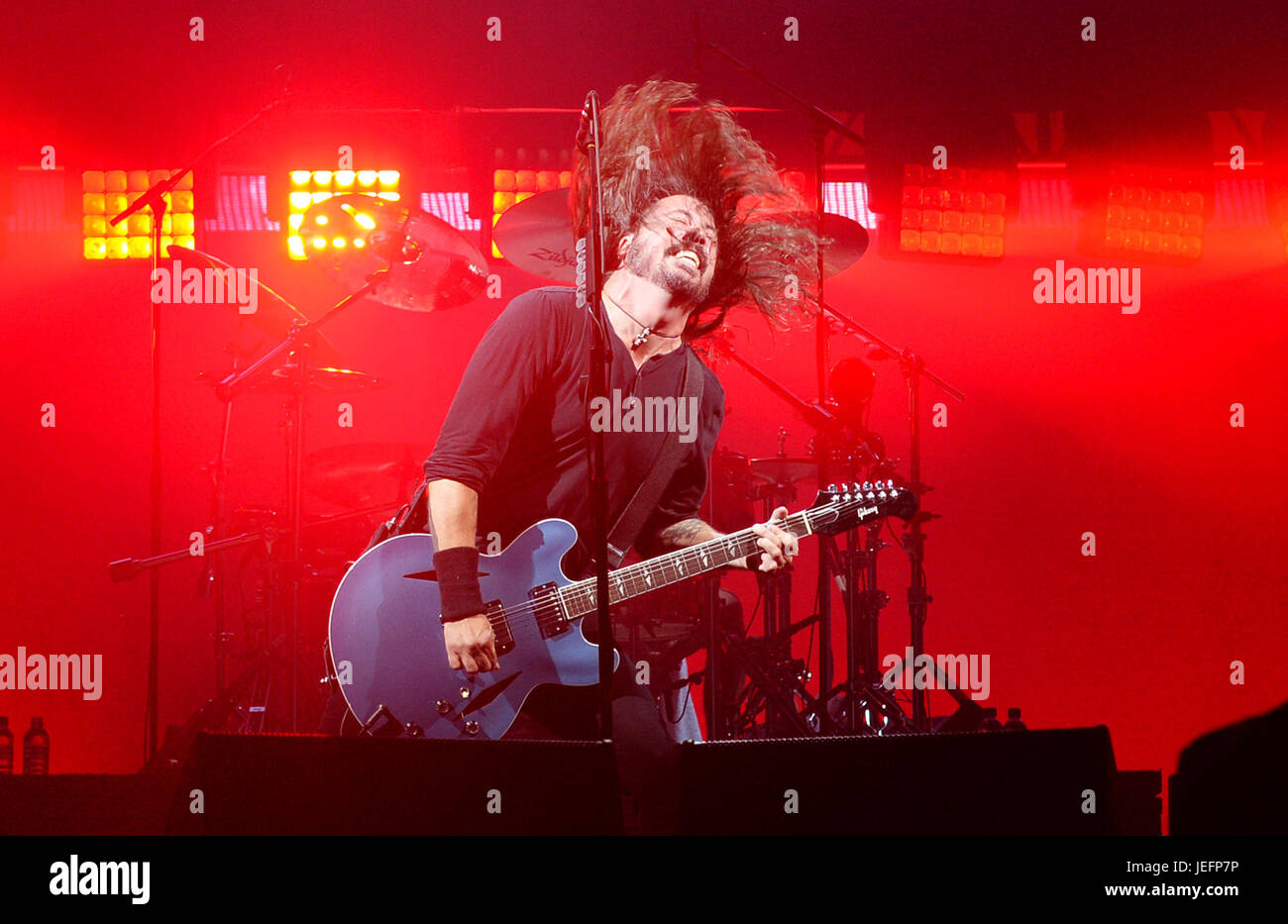 Dave grohl foo fighters performs on pyramid stage glastonbury festival