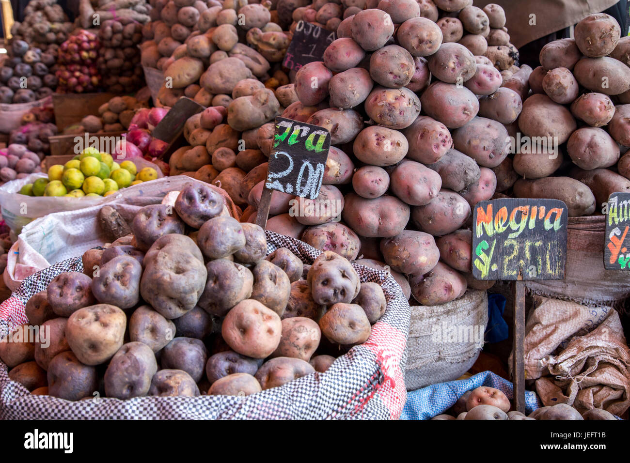 Bags of potatoes hires stock photography and images Alamy