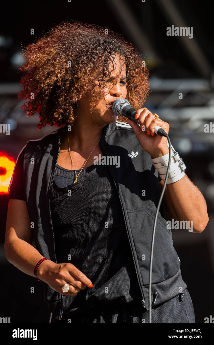Neneh hires stock photography and images Alamy