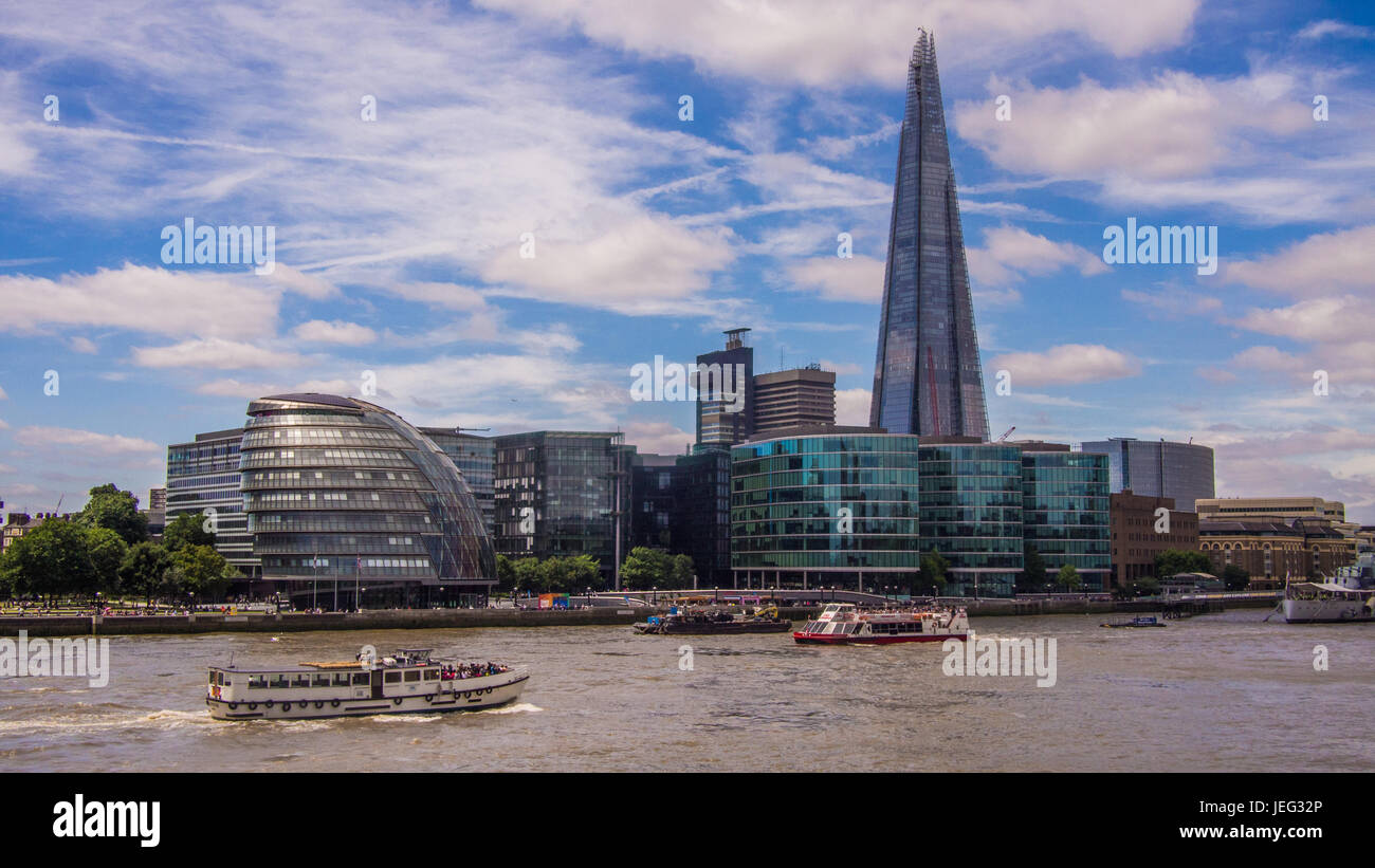 The River Thames with the Shard Skyscraper Stock Photo