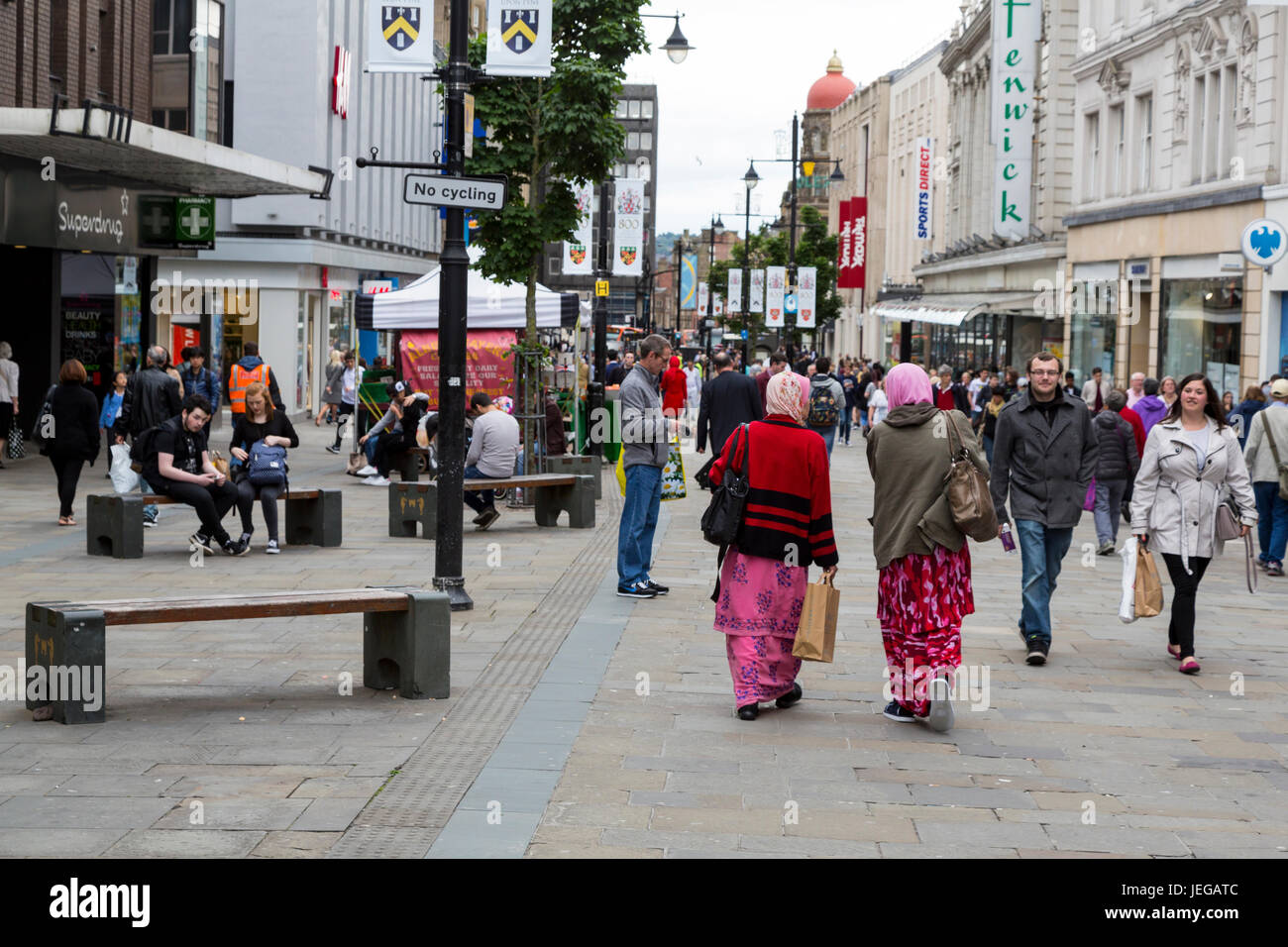NewcastleuponTyne, England, UK. Northumberland Street Scene