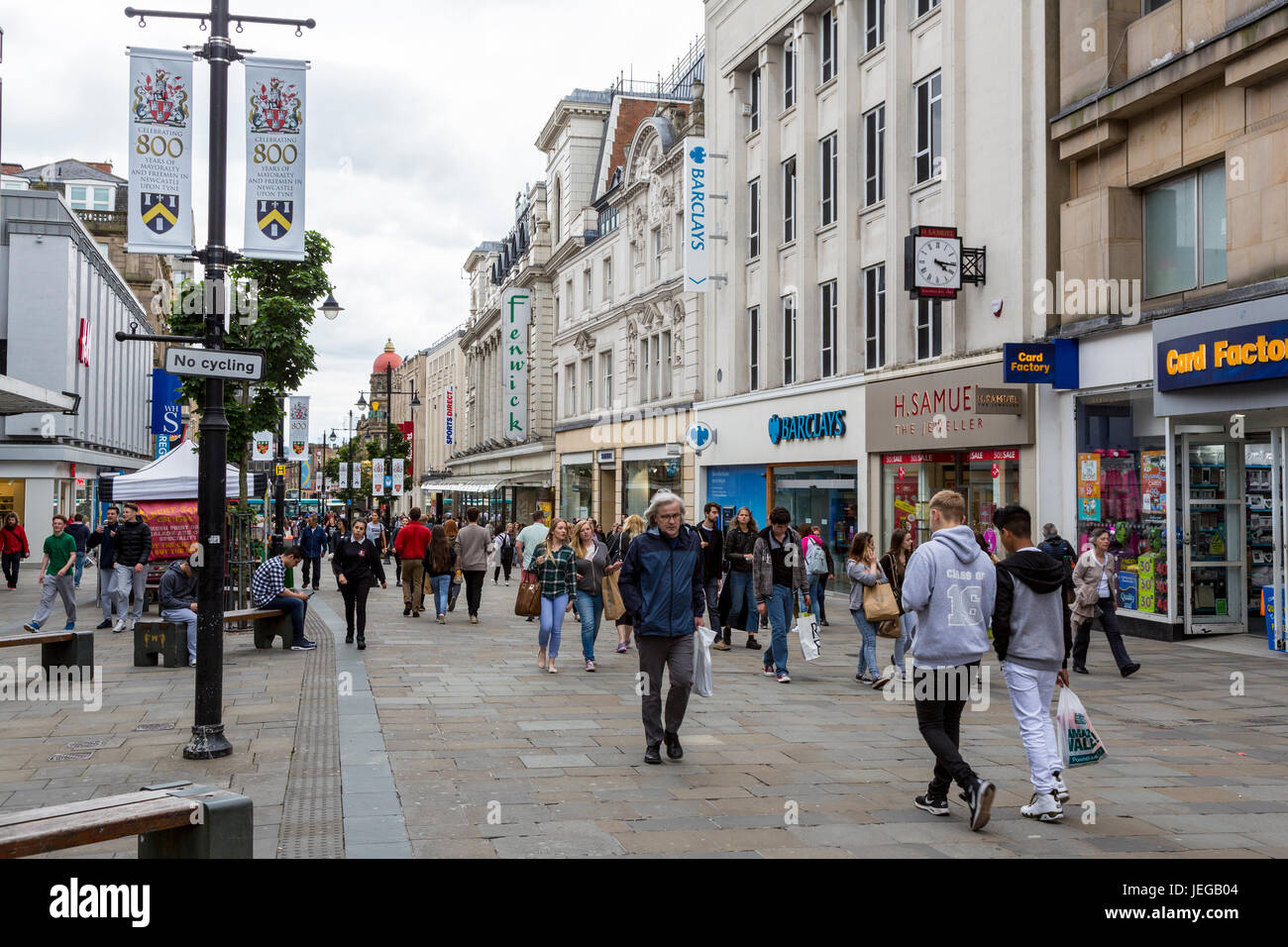 Newcastle-upon-Tyne, England, UK.  Northumberland Street Scene. Stock Photo