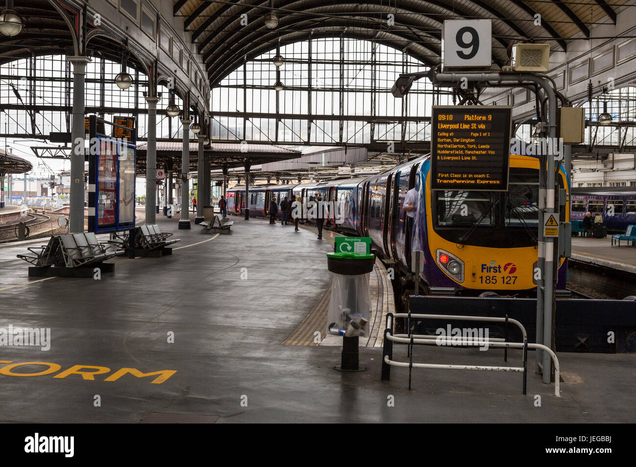 Newcastle-upon-Tyne, England, UK.  Central Train Station. Stock Photo