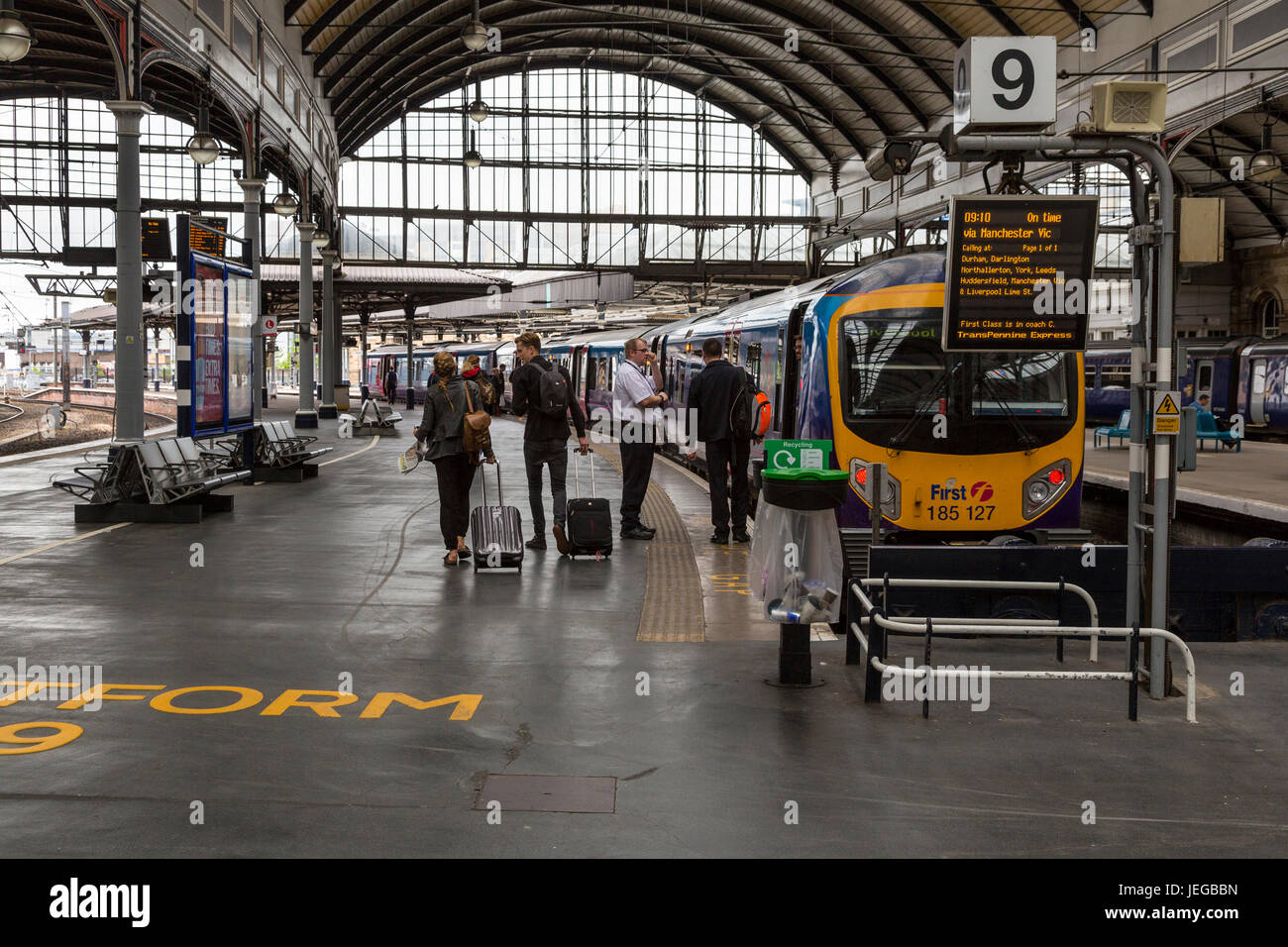 Newcastle-upon-Tyne, England, UK.  Central Train Station. Stock Photo