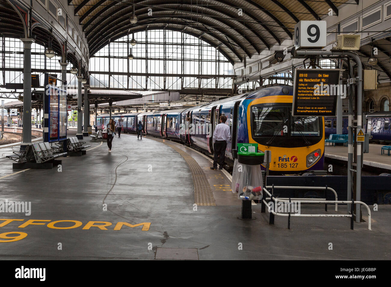 Newcastle-upon-Tyne, England, UK.  Central Train Station. Stock Photo