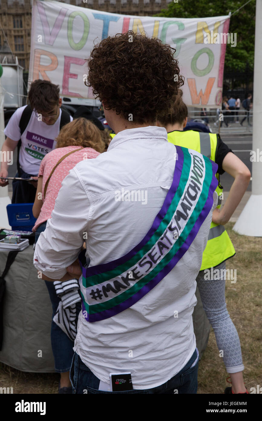 First past the post system hi-res stock photography and images - Alamy