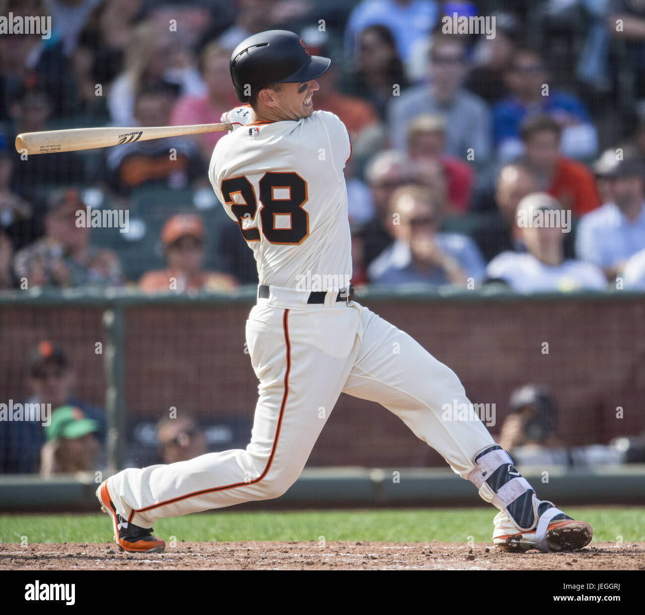 San Francisco, California, USA. 24th June, 2017. San Francisco Giants catcher Buster Posey (28) batting during the bottom of the fourth inning, a MLB baseball game between the New York Mets and the San Francisco Giants on ''Giants Retro Bobblehead Day'' at AT&T Park in San Francisco, California. Valerie Shoaps/CSM/Alamy Live News Stock Photo