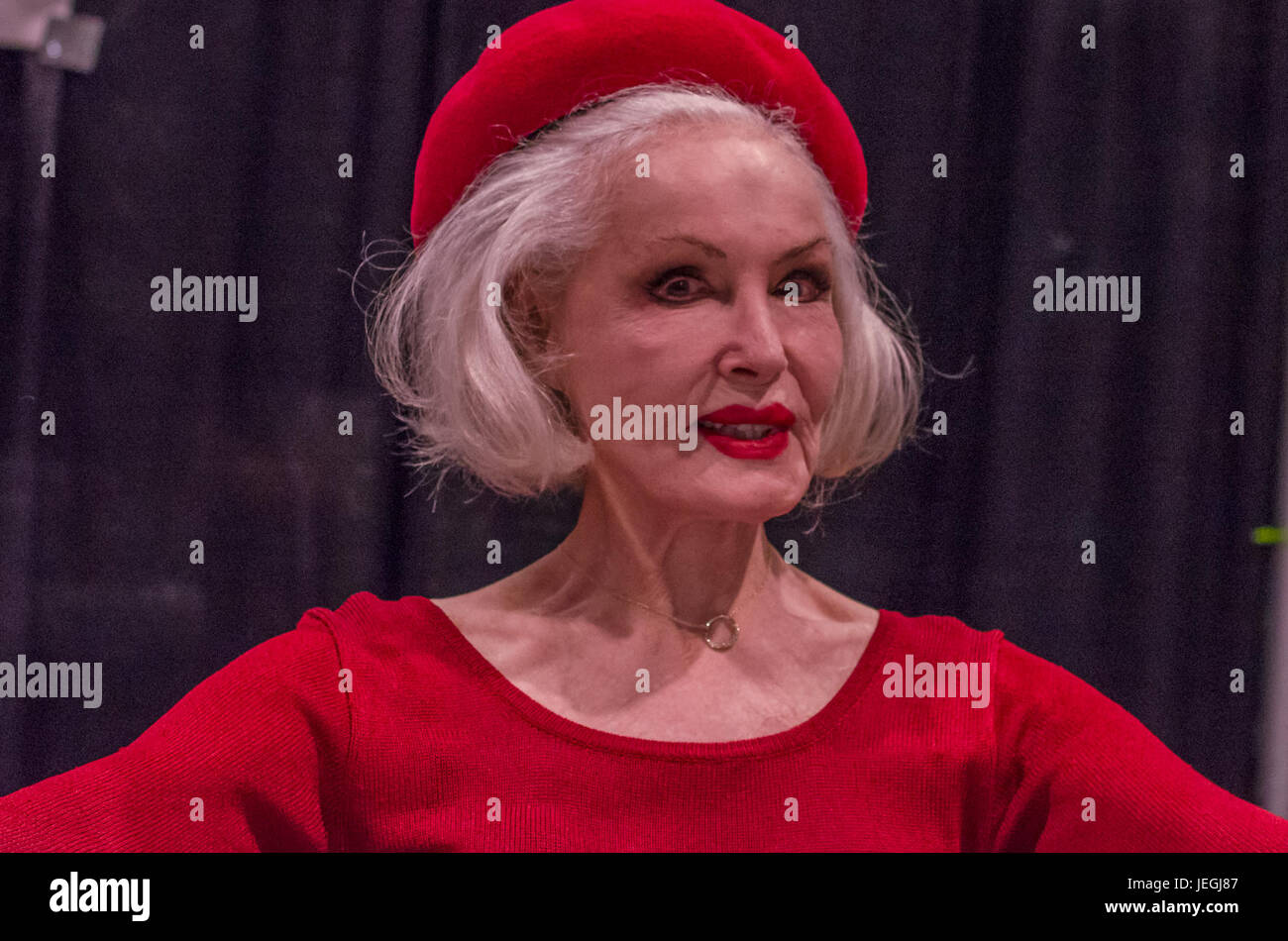 Julie newmar catwoman hires stock photography and images Alamy