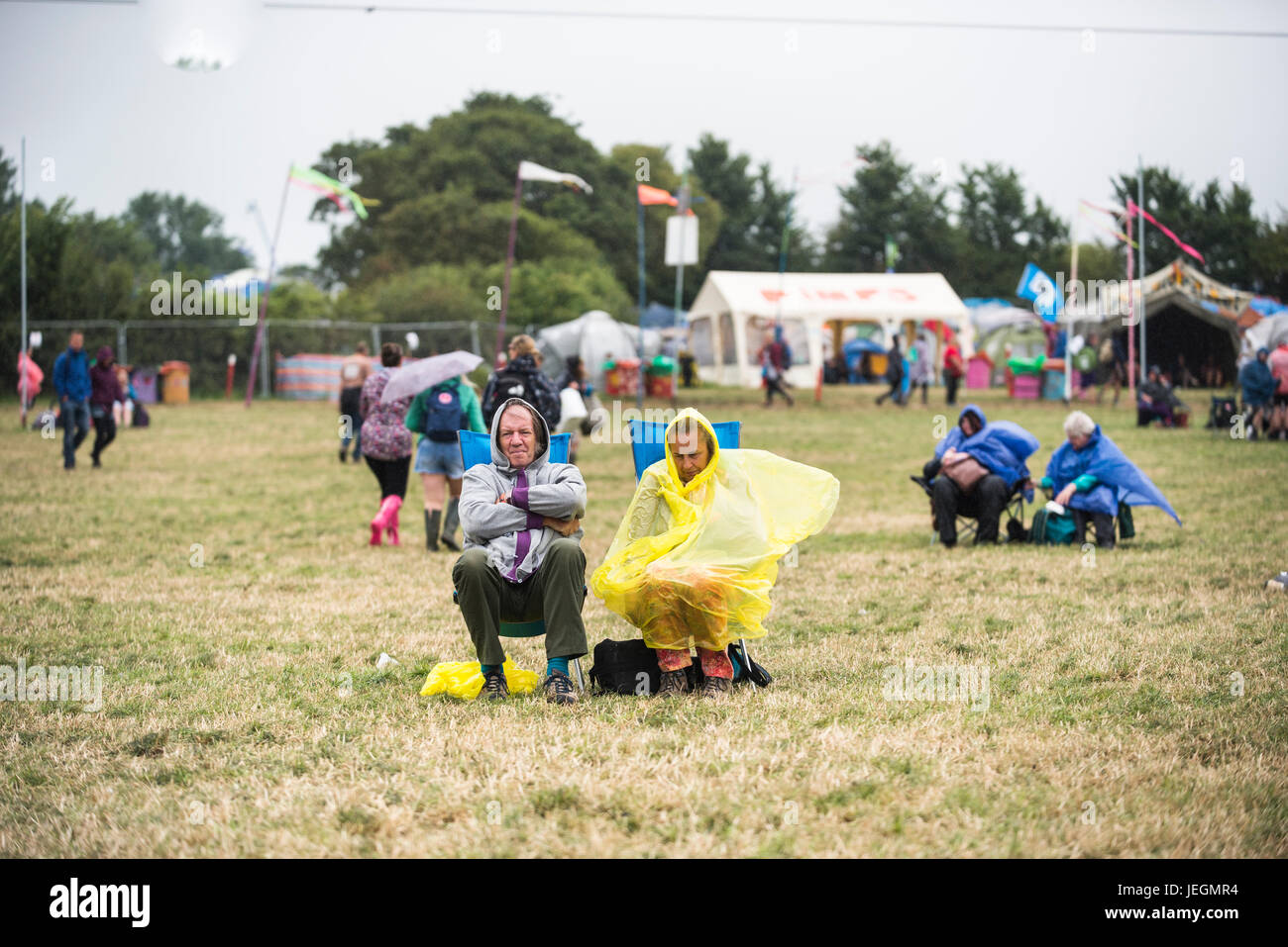 Glastonbury festival showers High Resolution Stock Photography and