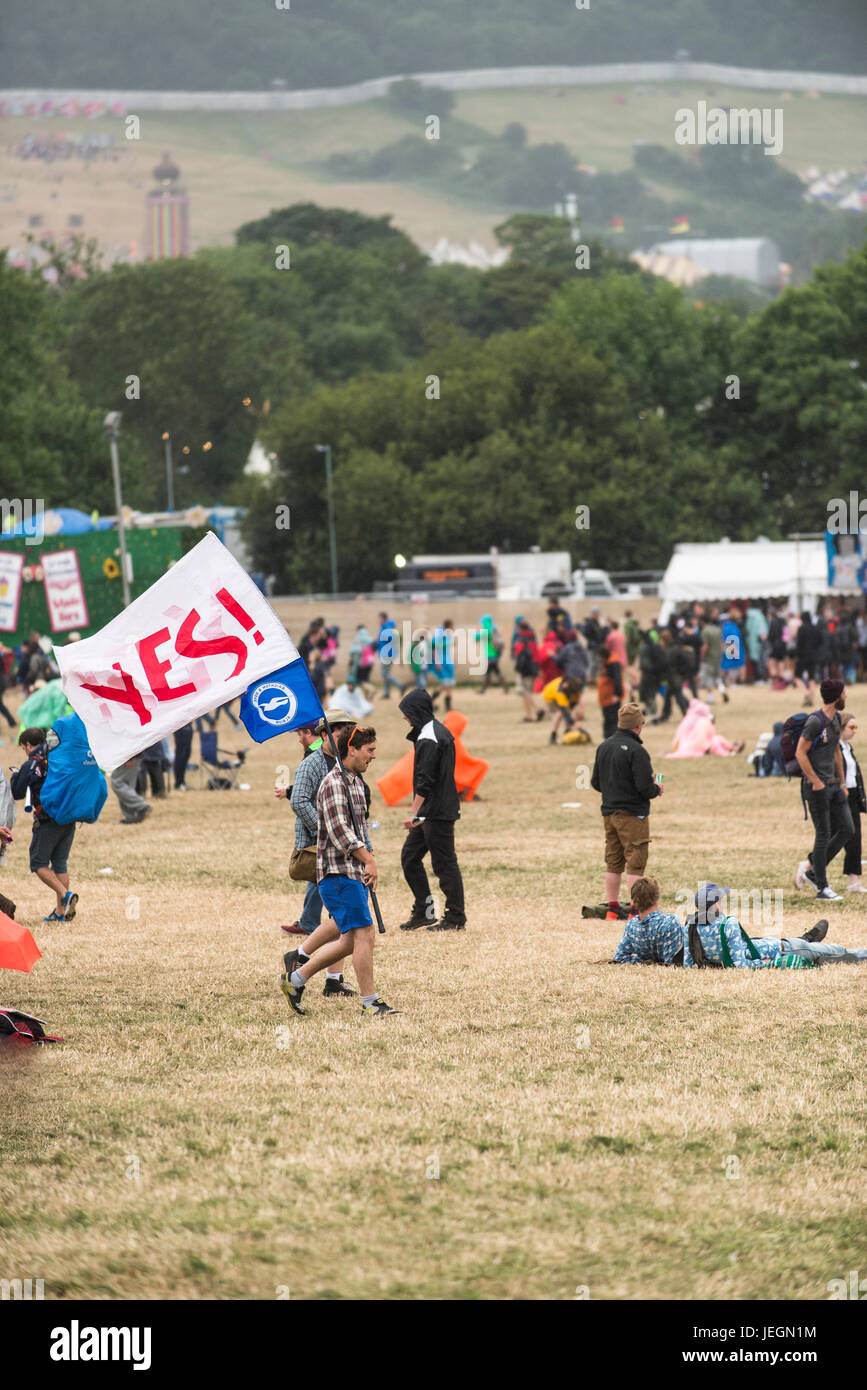 Glastonbury festival showers hires stock photography and images Alamy