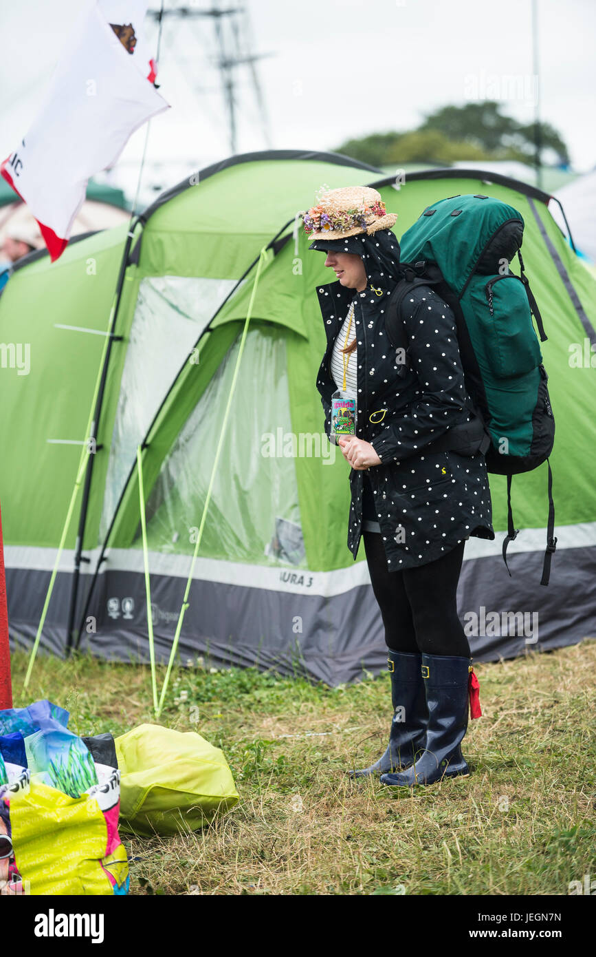 Glastonbury festival showers hires stock photography and images Alamy