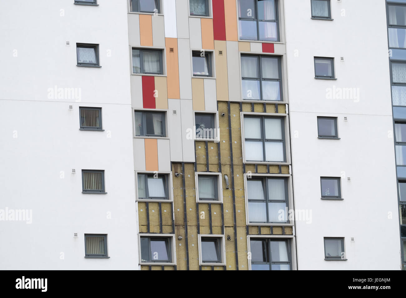 Bootle, Merseyside, UK. 25th June, 2017. Two high-rise blocks on St ...