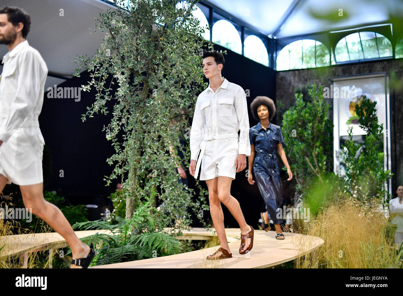 Paris, France. 24th June, 2017. Models present creations of BIRKENSTOCK for  the Spring and Summer 2018 collection in Paris, France, on June 24, 2017.  Credit: Chen Yichen/Xinhua/Alamy Live News Stock Photo - Alamy