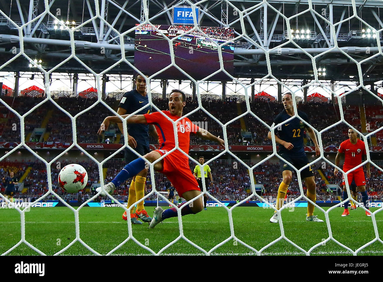 Moscow, Russia. 25th Jun, 2017. Jose Fuenzalida of Chile is bidding with Tim Cahill of Australia during a match between Chile and Australia for the third round of the 2017 Confederations Cup on Sunday (25th), held at the Spartak Stadium in Moscow, Russia. Credit: Foto Arena LTDA/Alamy Live News Stock Photo
