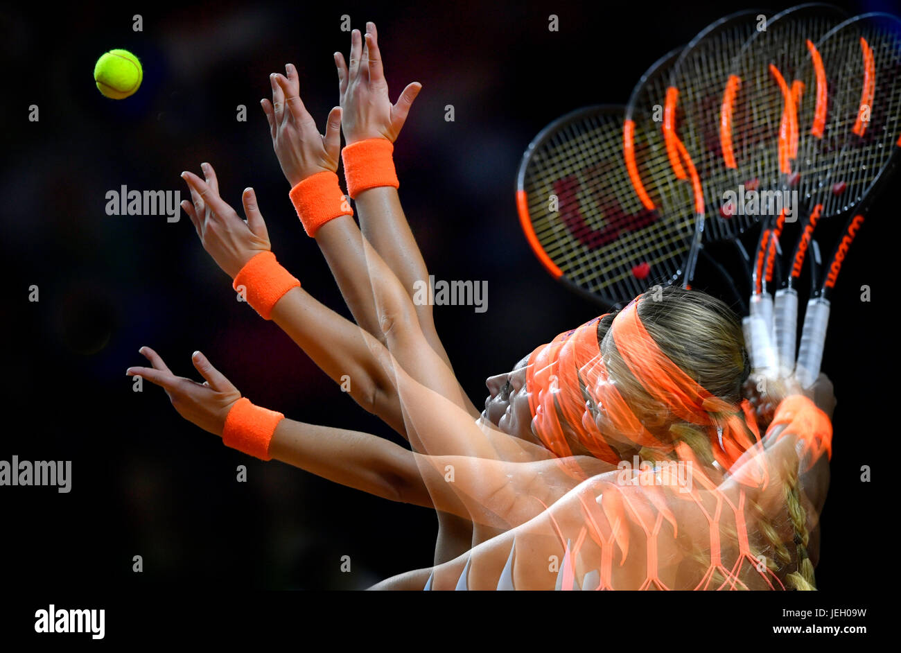 Service, Kristina Mladenovic, FRA, multiple exposure, tennis, Porsche Arena, Stuttgart, Baden-Württemberg, Germany Stock Photo