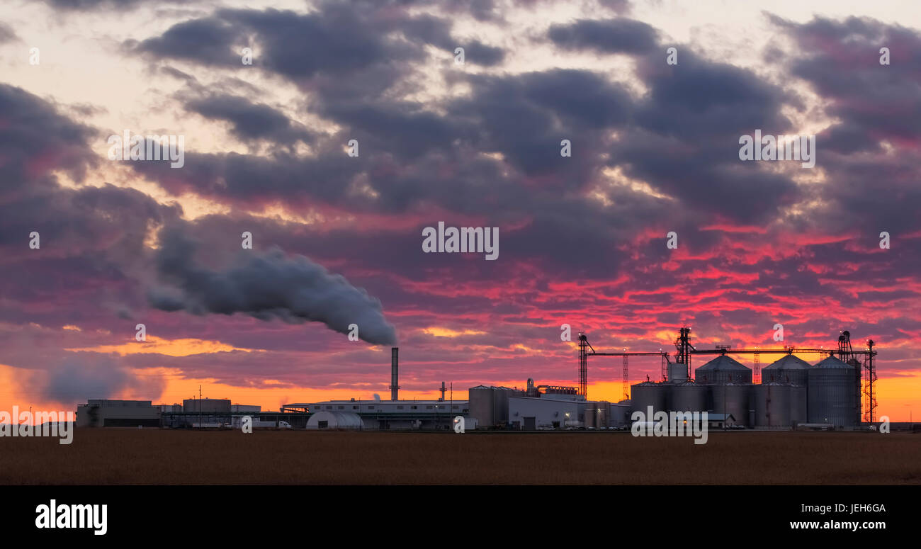 Glacial Lakes Energy ethanol plant at sunset near Mina; South Dakota
