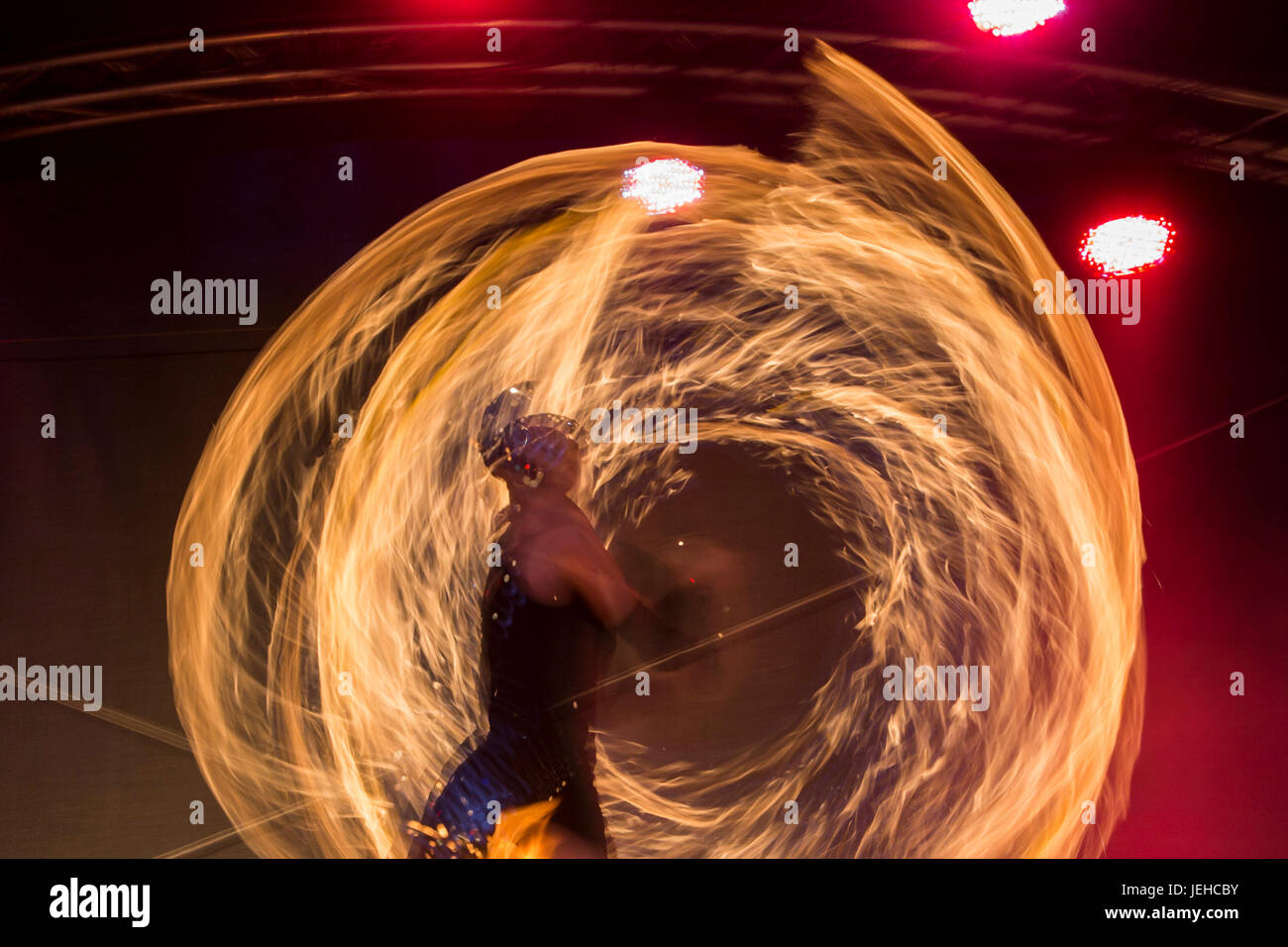 Mülheim an der Ruhr, Ruhrgebiet, Deutschland. 24. Juni 2017. Firedancer