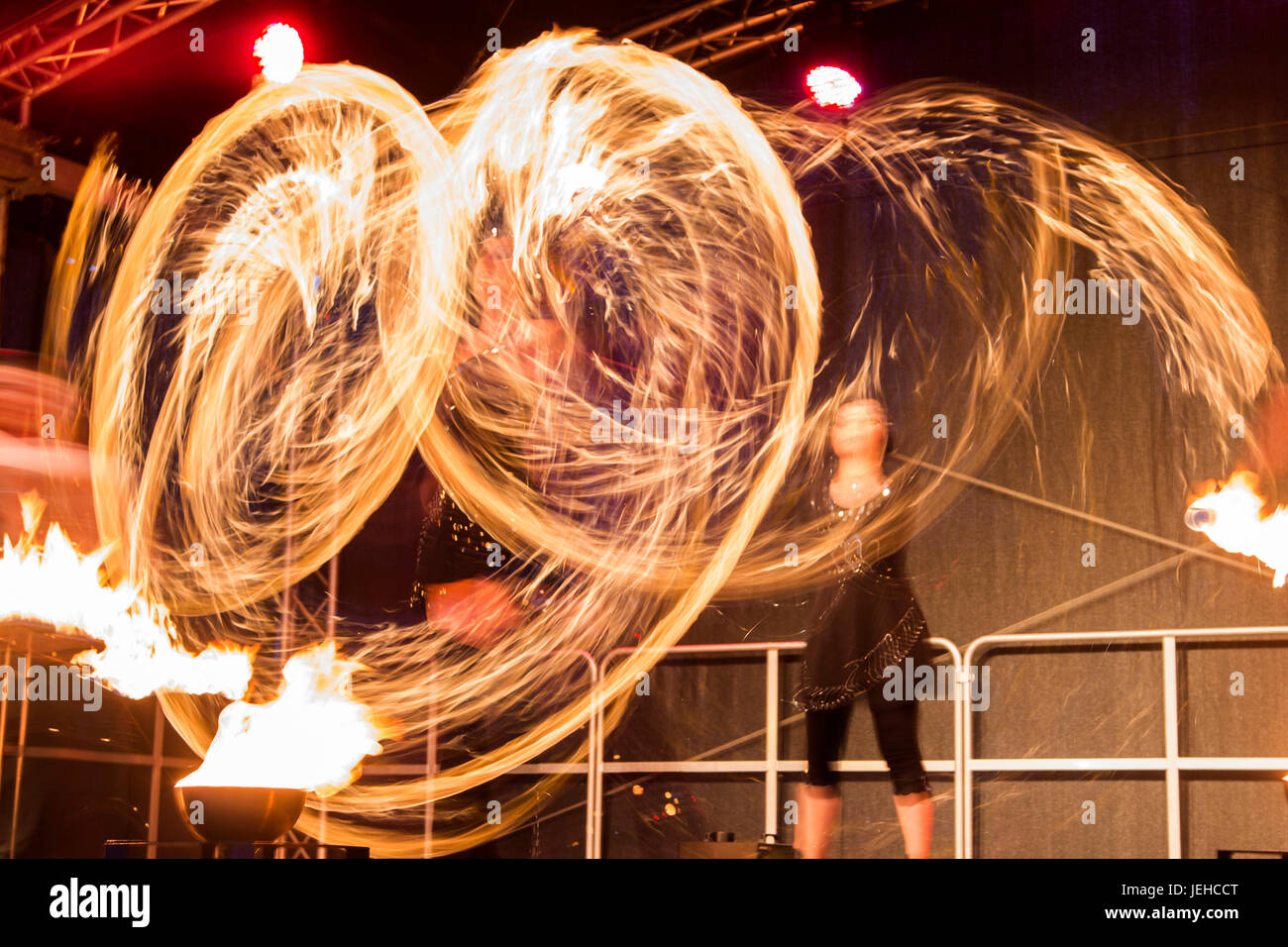 Mülheim an der Ruhr, Ruhrgebiet, Deutschland. 24. Juni 2017. Firedancer