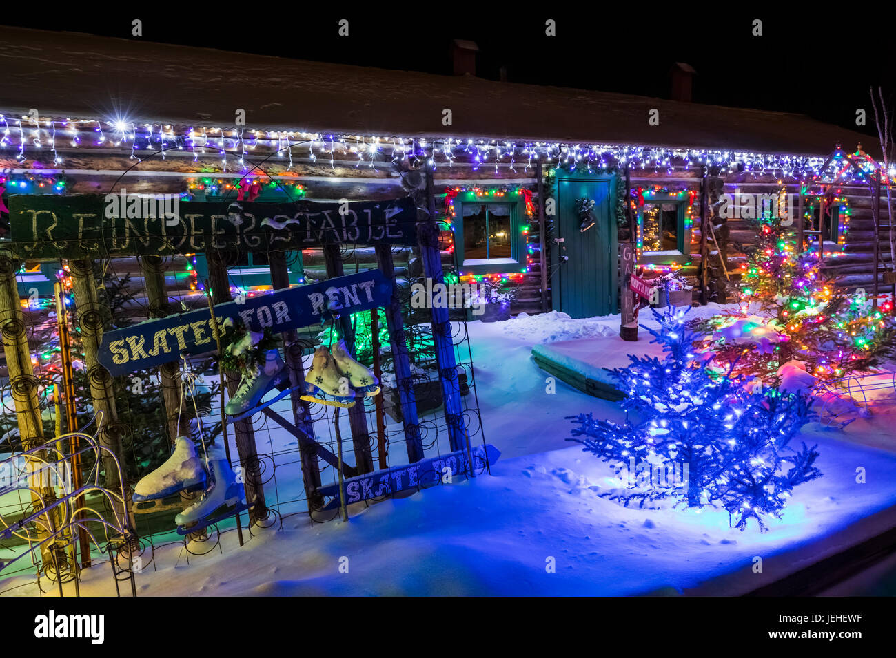 The historic Sullivan Roadhouse in Delta Junction, Alaska decorated for the holidays. Stock Photo