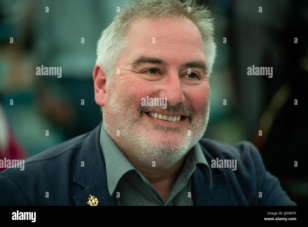 Chris Riddell, writer and illustrator, political cartoonist for the Observer newspaper, UK Children's Laureate (2015-17),   at the 2017 Hay Festival of Literature and the Arts, Hay on Wye, Wales UK Stock Photo