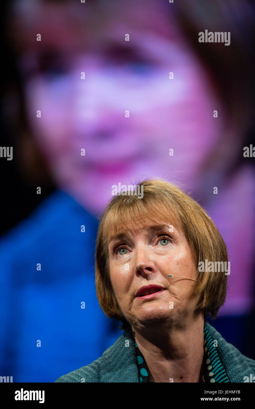 Labour mp for camberwell and peckham hires stock photography and