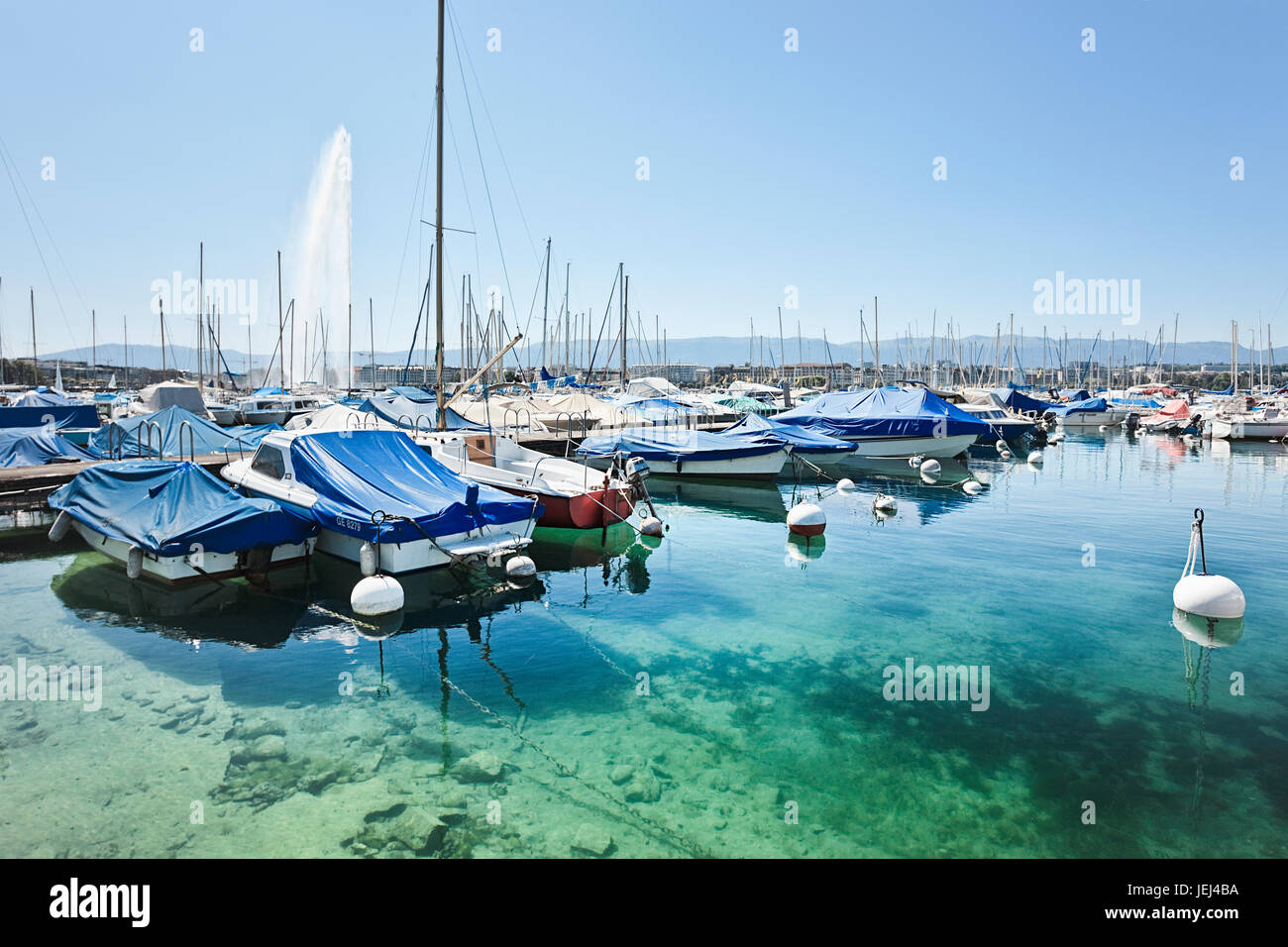 Anchored boats on lake geneva hi-res stock photography and images - Alamy