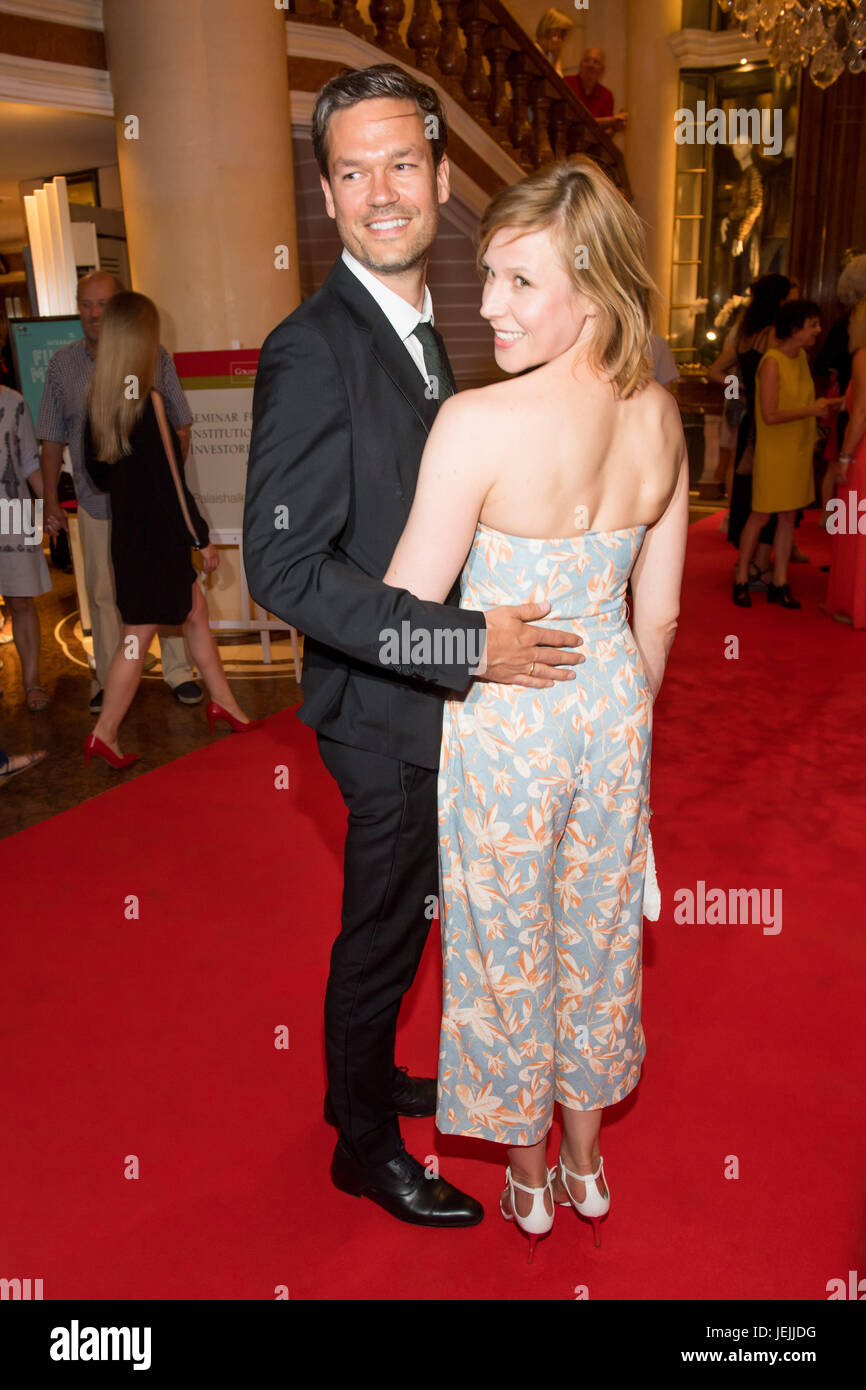 Munich, Germany. 22nd June, 2017. The actress Franziska Weisz and her ...