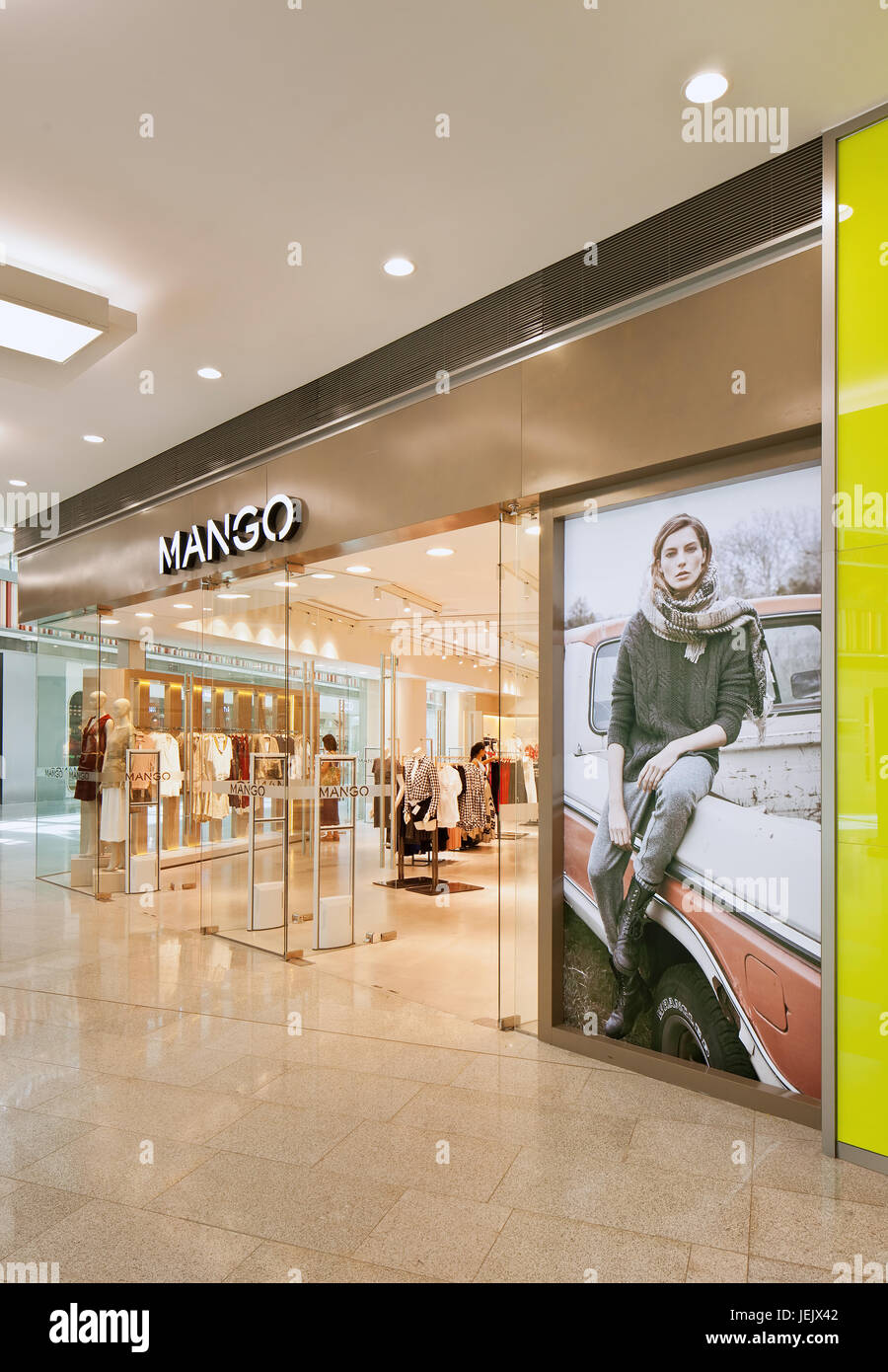 Mango Clothing Retail Shop High Resolution Stock Photography and Images -  Alamy