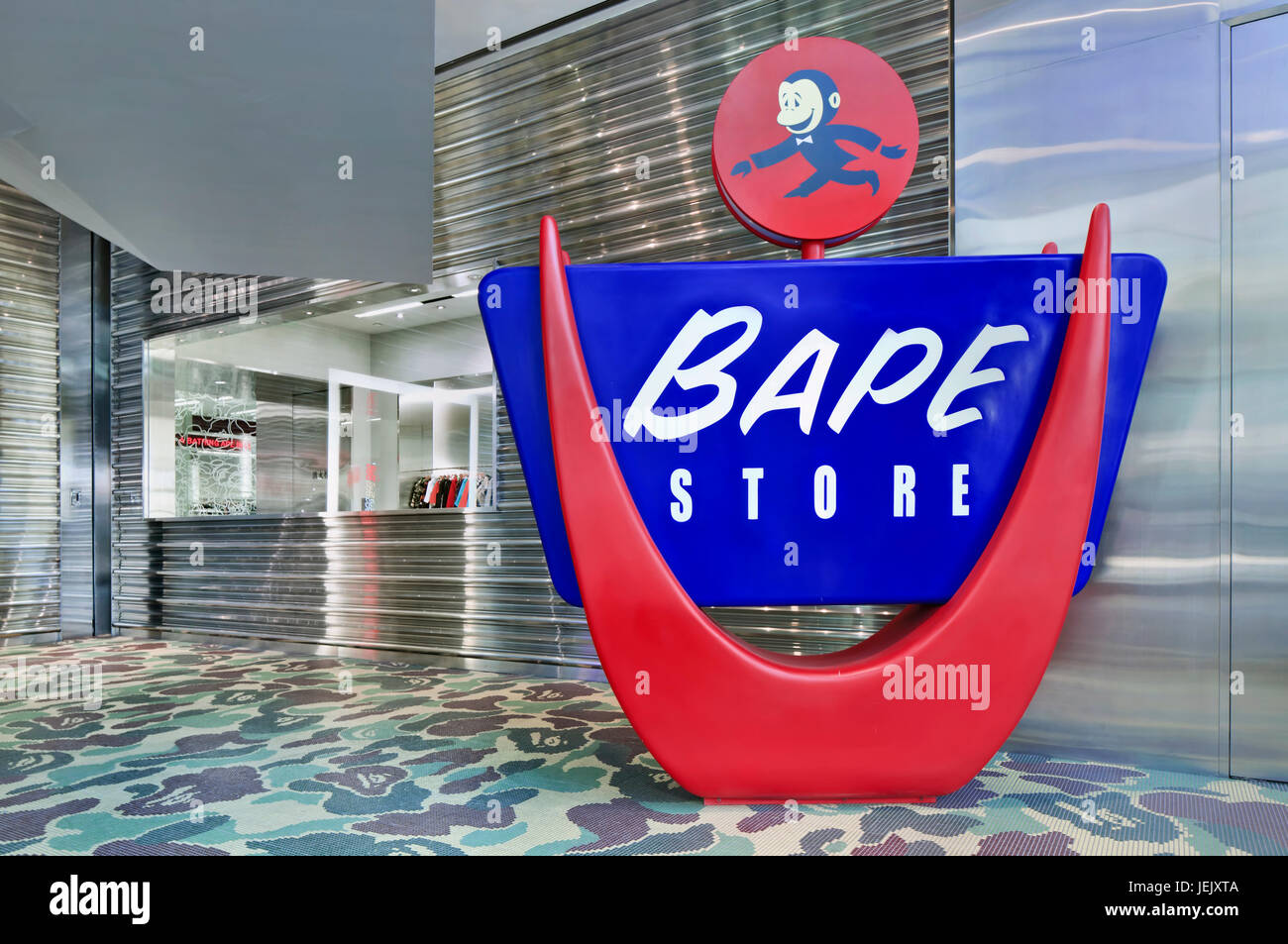 BEIJING-JAN. 25. Bape outlet. A Bathing Ape (BAPE) is a Japanese clothing  company founded by Nigo in 1993 Stock Photo - Alamy