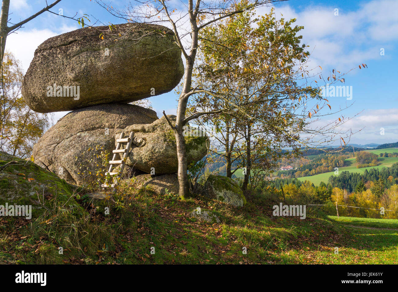logan or balanced rock Schwammerling Stock Photo