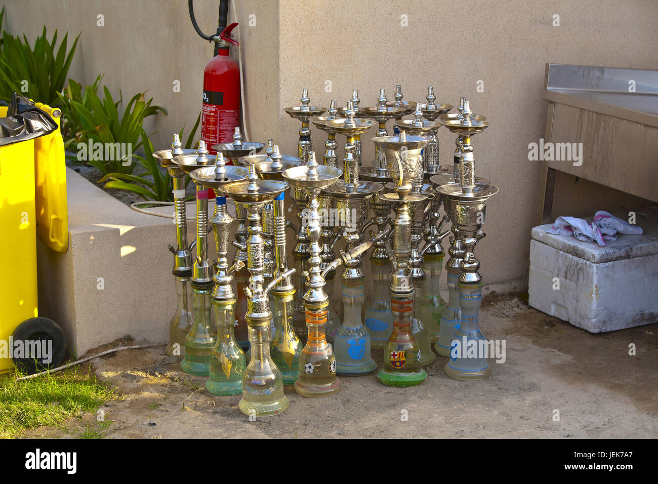 Hookah Definition British at Melvin Gordon blog