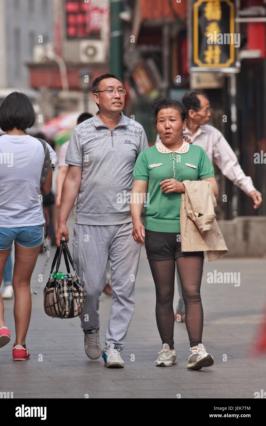 White middle aged couples hi-res stock photography and images - Alamy
