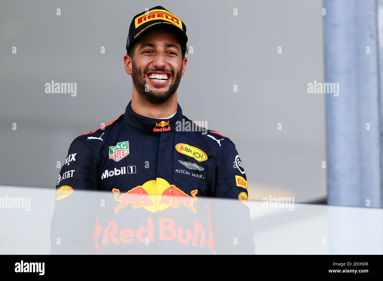 Daniel ricciardo celebrates hi-res stock photography and images - Alamy