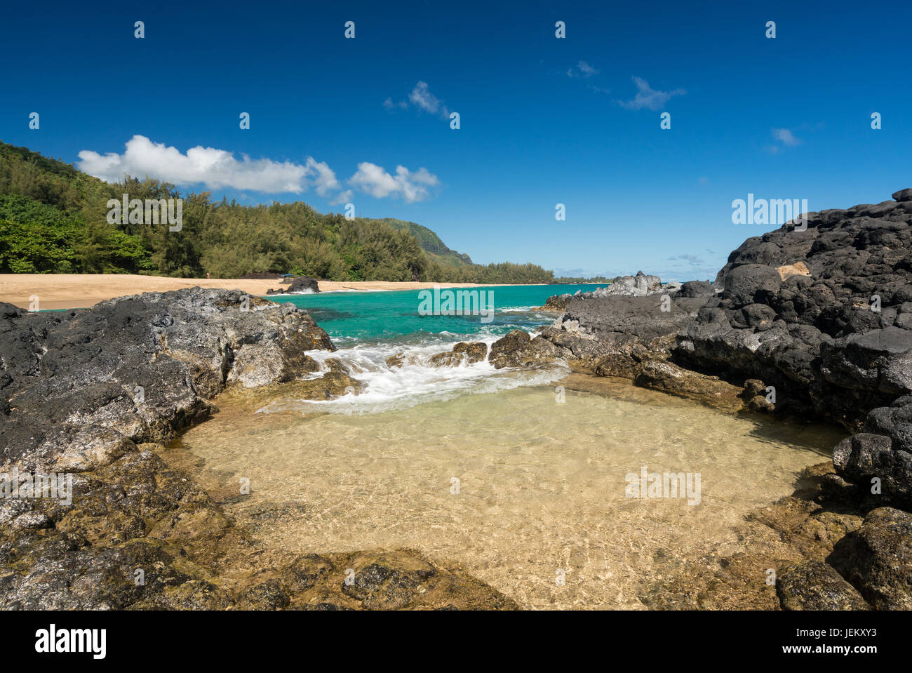 Lumahai Beach Kauai with waves flowing into pool Stock Photo Alamy