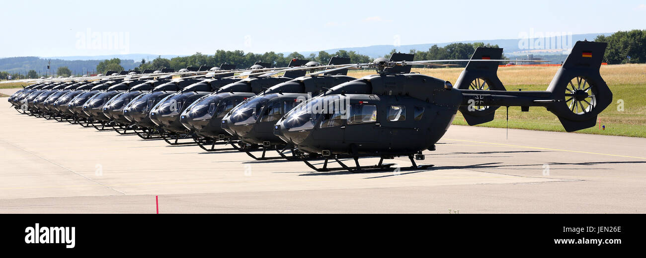Laupheim, Germany. 26th June, 2017. A row of H145M LUH SOF helicopters in an airfield in Laupheim, Germany, 26 June 2017. Fifteen helicopters were officially handed over to the 64th Bundeswehr (Federal Army) helicopter squadron at a ceremony attended by the German defence minister Ursula von der Leyen (CDU). Photo: Thomas Warnack/dpa/Alamy Live News Stock Photo