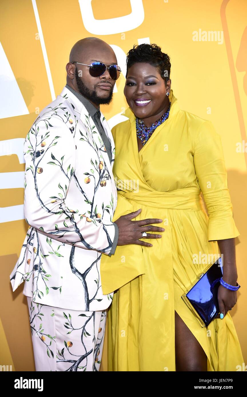 Wanda durant hi-res stock photography and images - Alamy