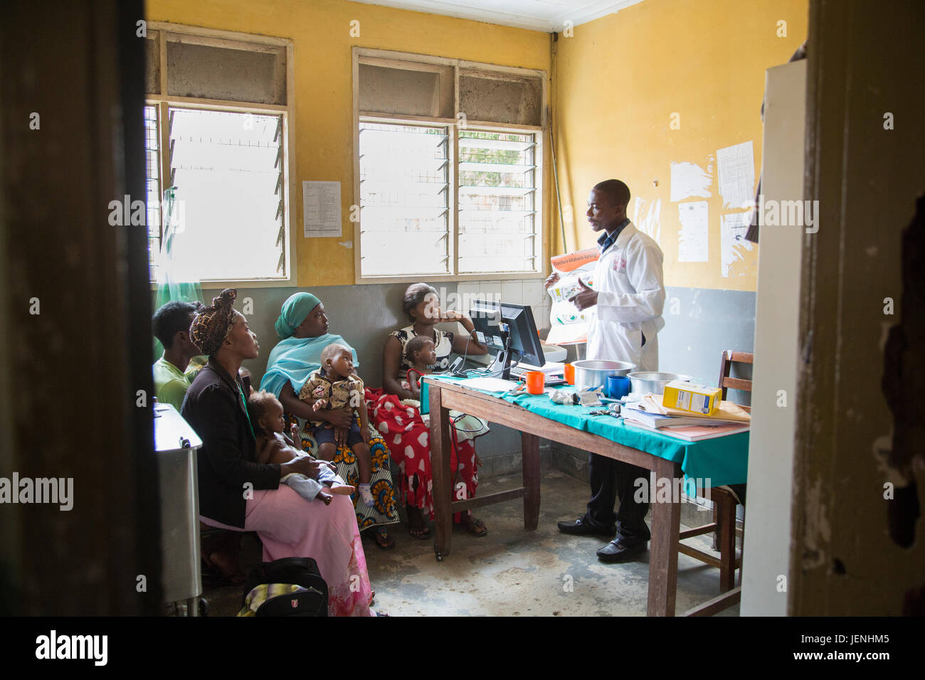 A doctor conducts a nutrition awareness class with mothers at a hospital in Bundibugyo, Uganda. Stock Photo