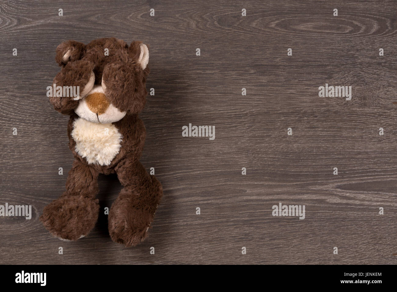 Teddy bear children sad hi-res stock photography and images - Alamy