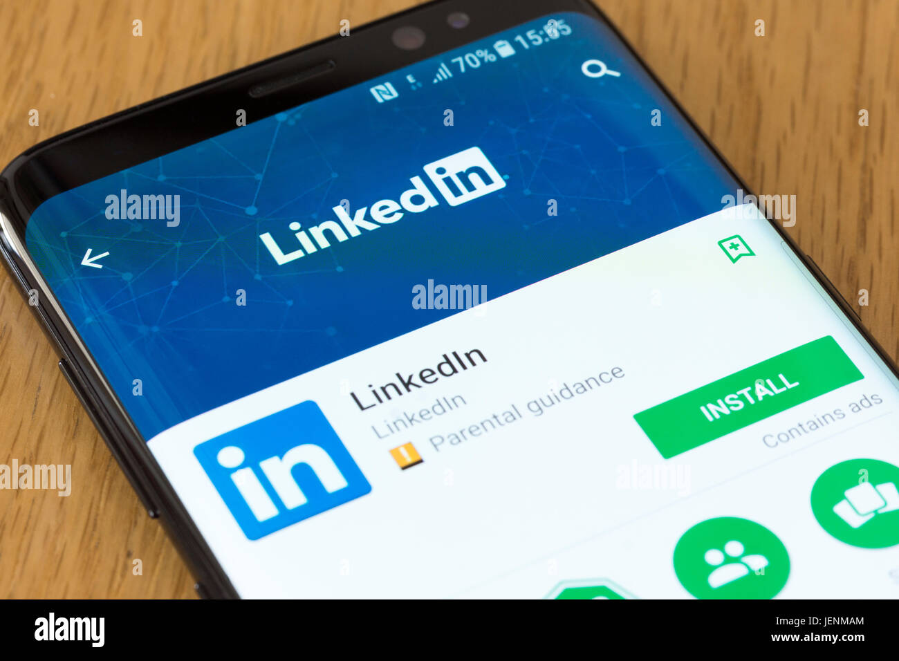 the linkedin app on a smartphone JENMAM