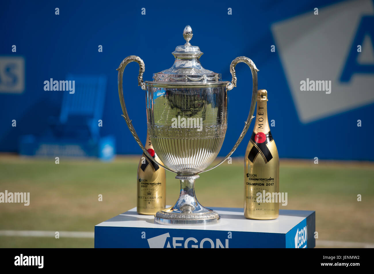 25th June 2017. Mens singles finals match at the 2017 Aegon Championships, The Queen’s Club, London Stock Photo