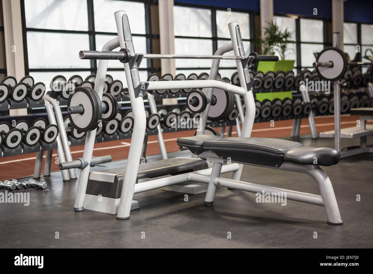 Weight lifting machine hires stock photography and images Alamy