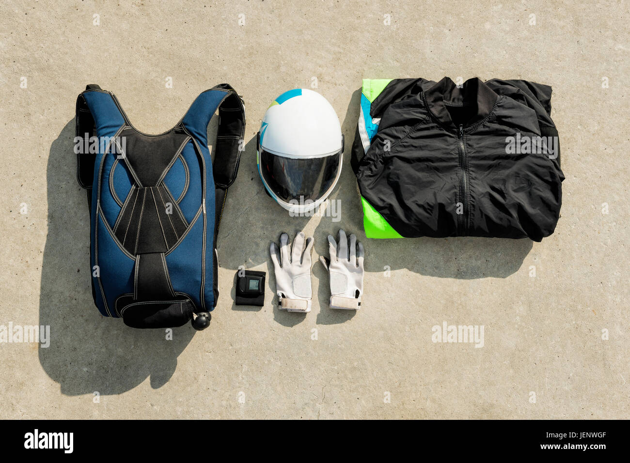 Skydiving equipment hires stock photography and images Alamy