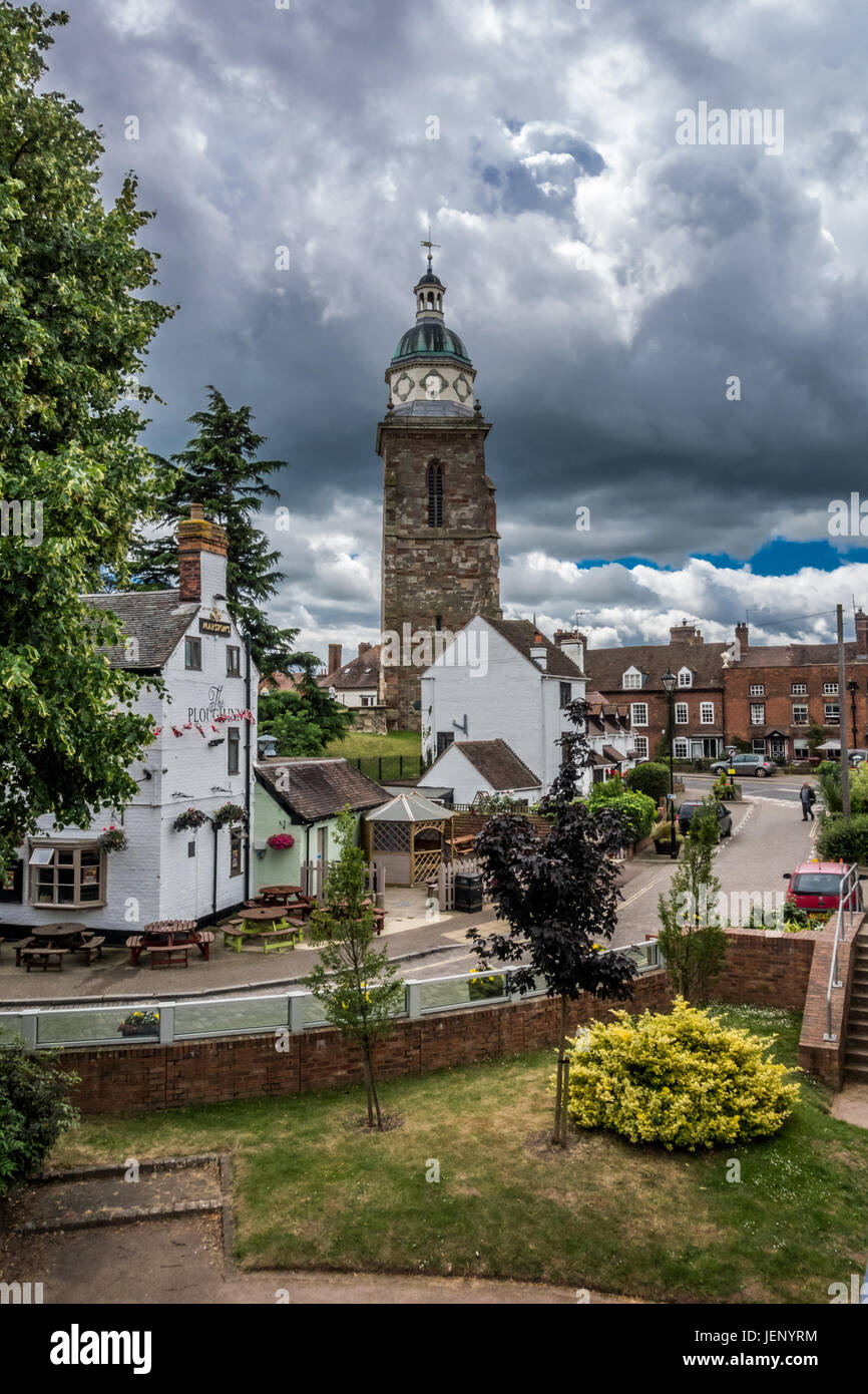 UPTON UPON SEVERN, UNITED KINGDOM JUNE 25 The Plough Inn and the